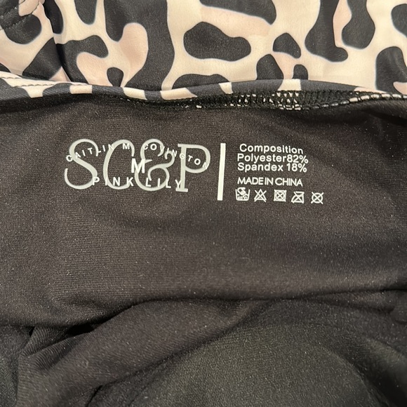 Pink Lily. Medium. - Picture 4 of 4